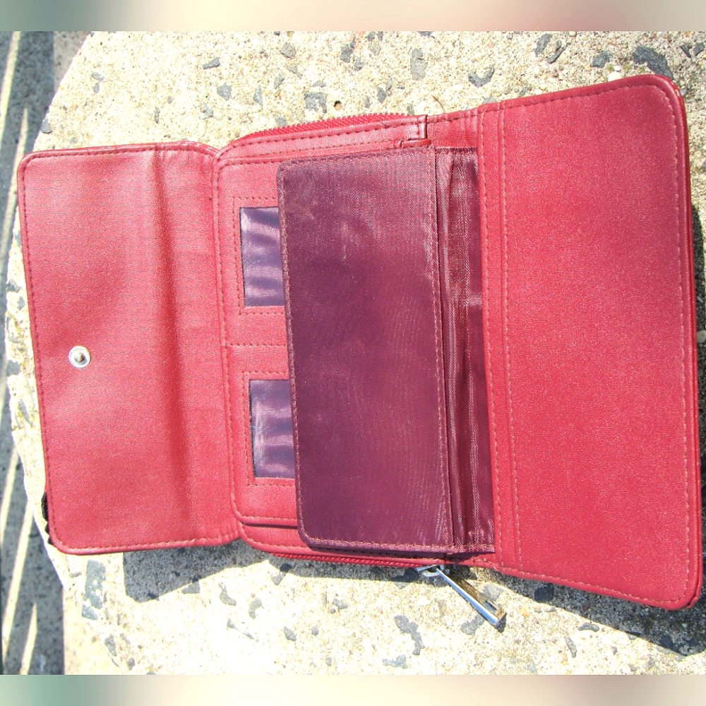 Wallet - Picture 15 of 15